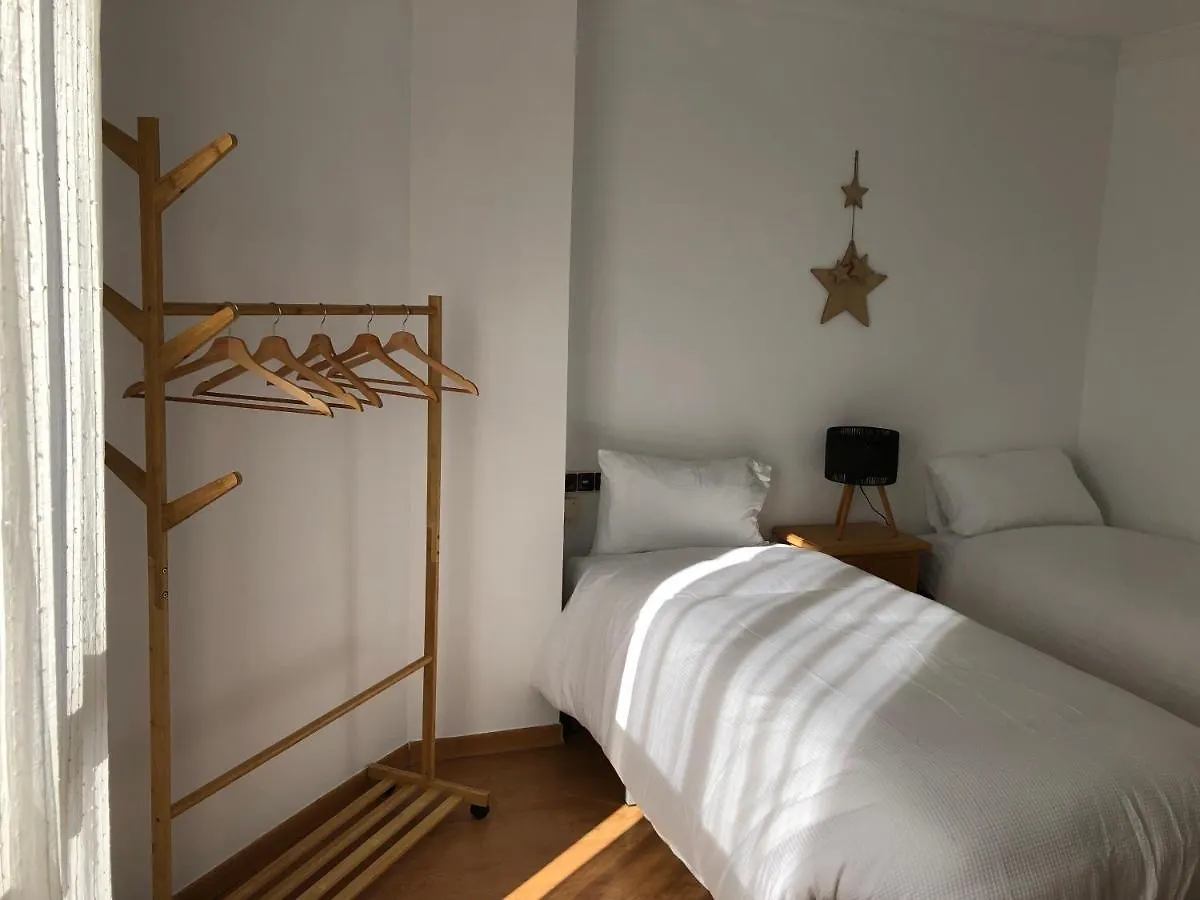 Apartamento Anida Granada 0*,